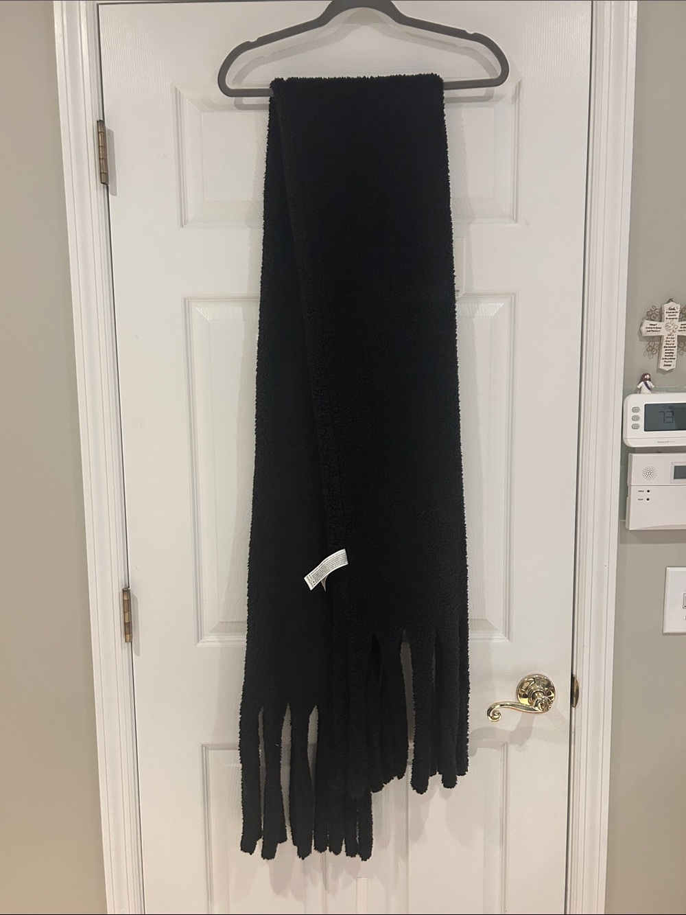 Forever 21 Black Fringe Knit Scarf